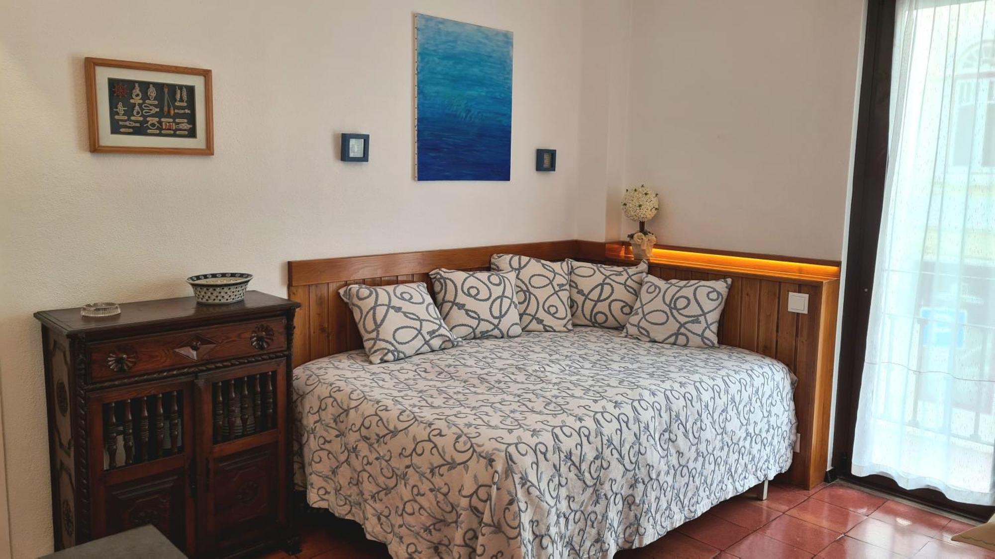 Solar Dos Carvalhos - Apartamentos De Turismo Nazaré Habitación foto