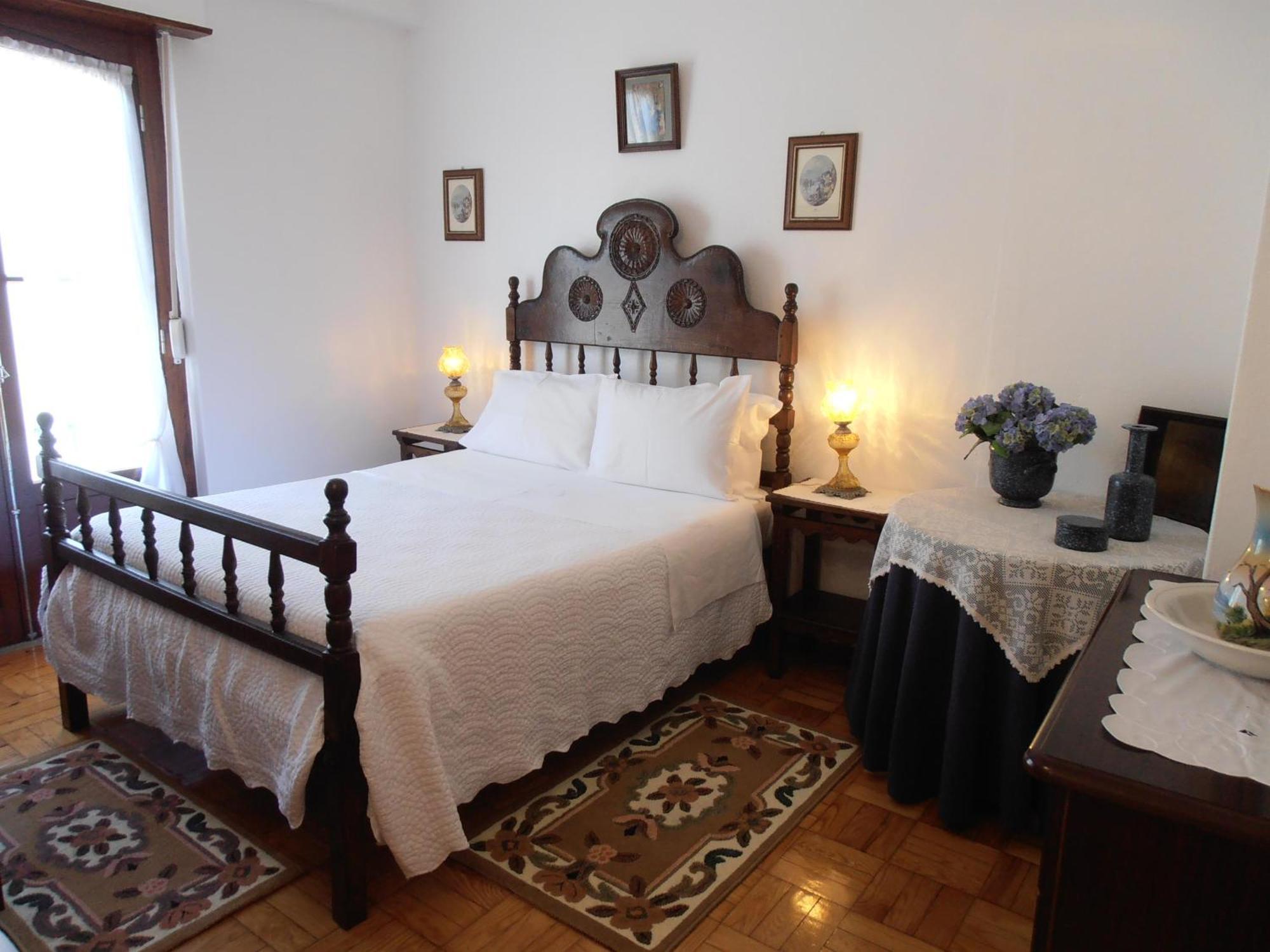 Solar Dos Carvalhos - Apartamentos De Turismo Nazaré Habitación foto