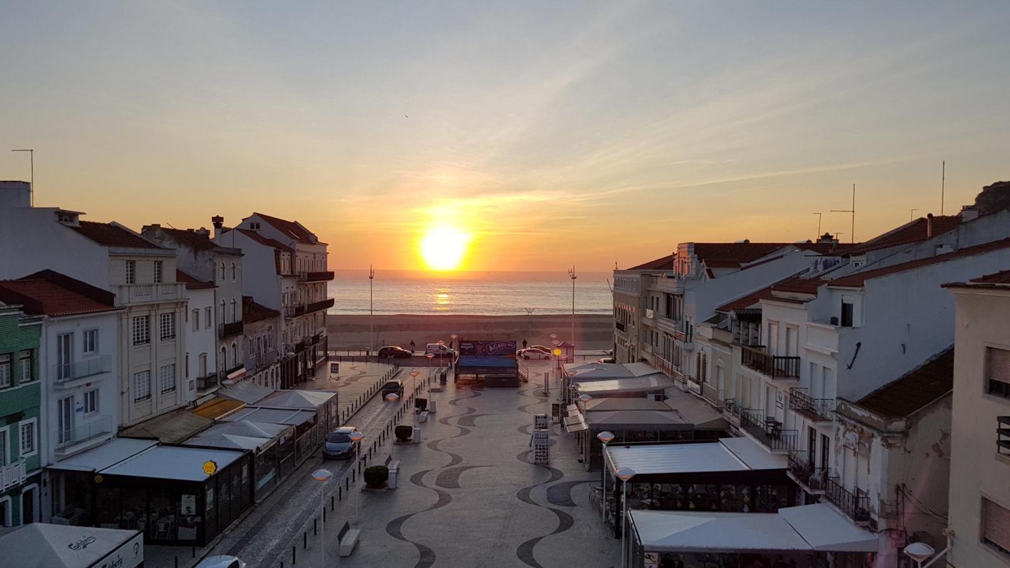 Solar Dos Carvalhos - Apartamentos De Turismo Nazaré Habitación foto